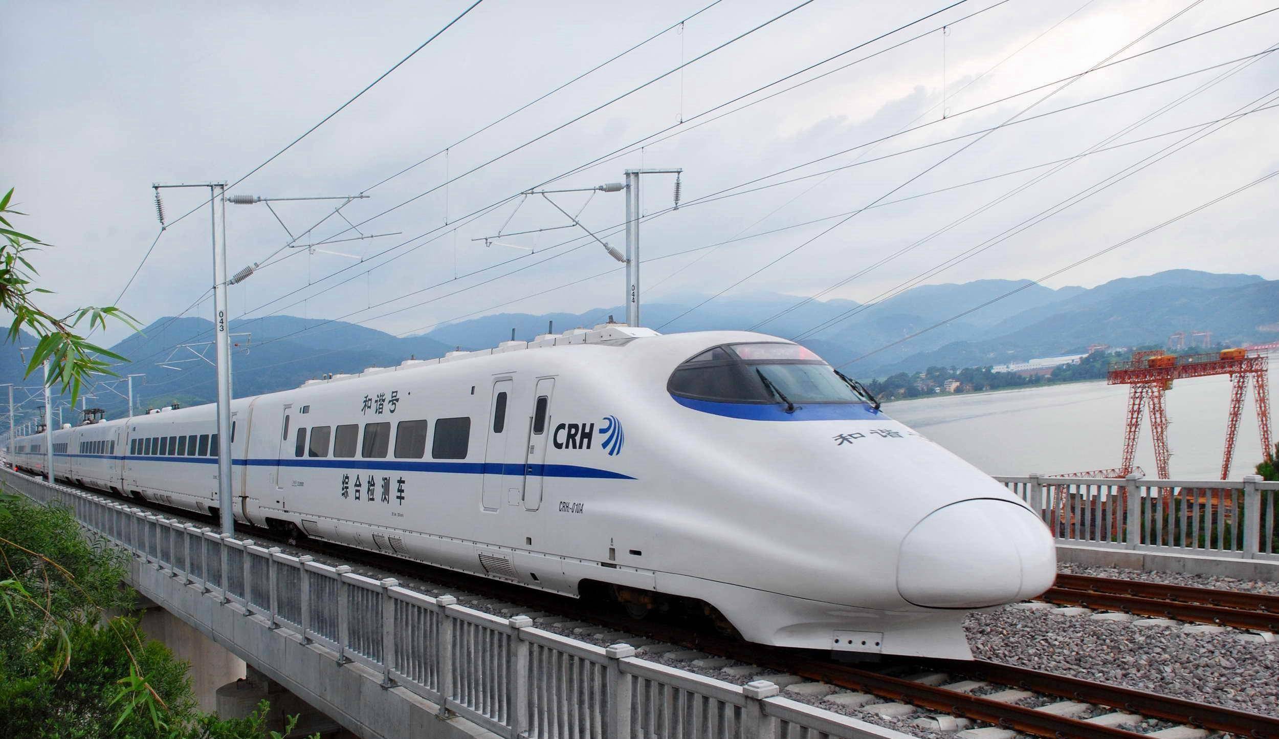 中国正试图将东风-41导弹搬上列车高铁拉着东风-41全国跑?外媒:(图2) 中国正试图将东风-41导弹搬上列车高铁拉着东风-41全国跑?外媒:(图2)