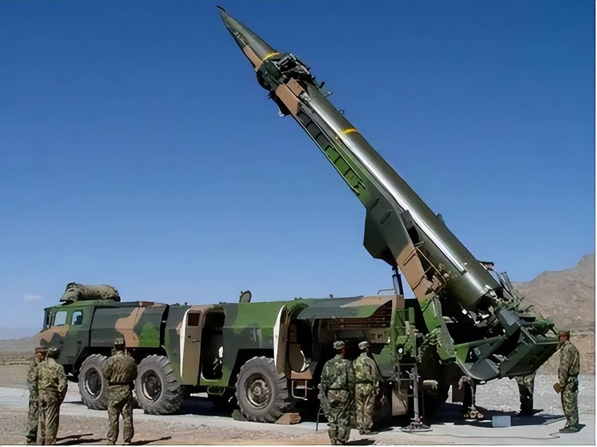 中国正试图将东风-41导弹搬上列车高铁拉着东风-41全国跑?外媒:(图15) 中国正试图将东风-41导弹搬上列车高铁拉着东风-41全国跑?外媒:(图15)